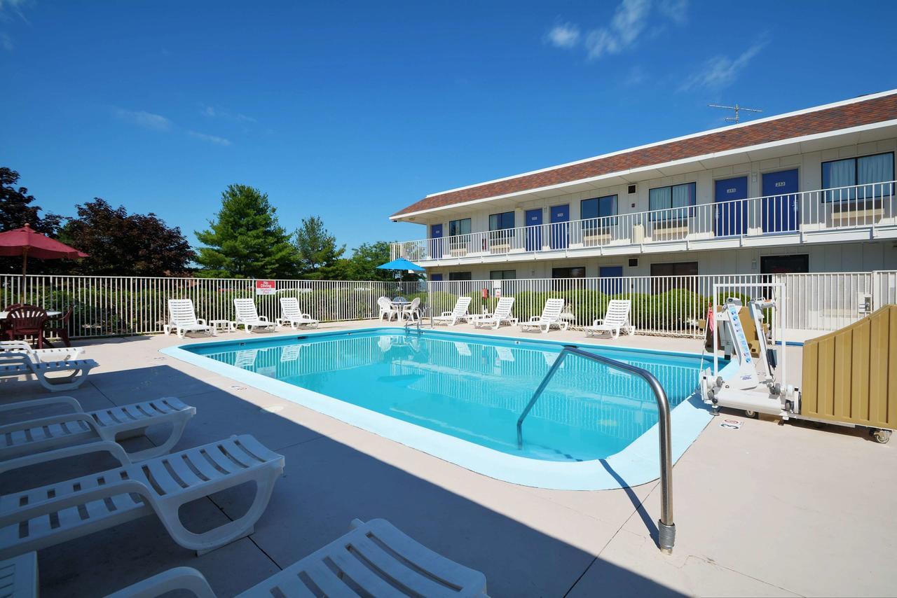 6-windsor Locks, Ct - Hartford