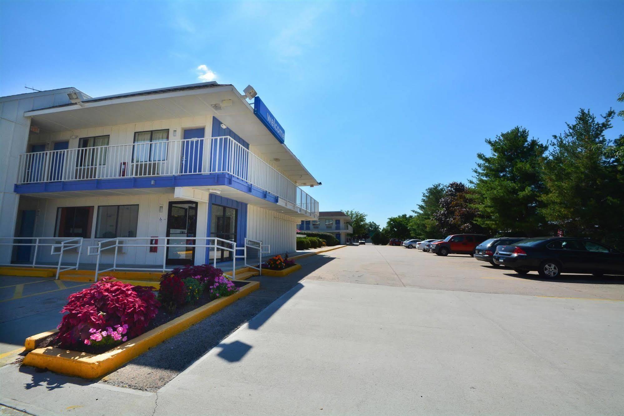6-windsor Locks, Ct - Hartford 2*